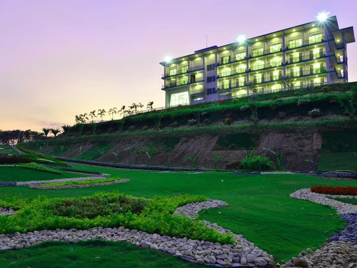Image of Grand Prix Golf Club