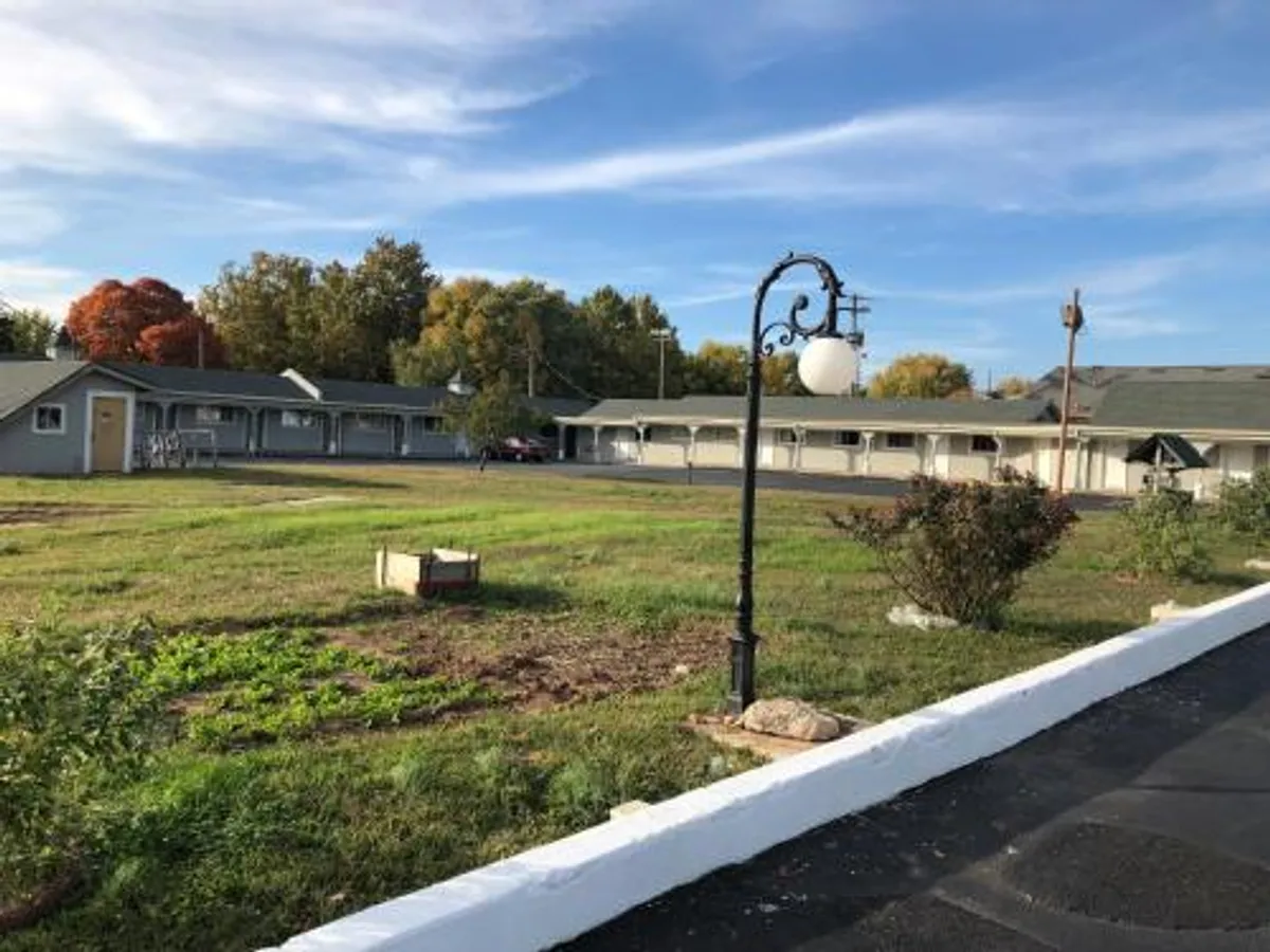 Image of Dogwood Park Inn