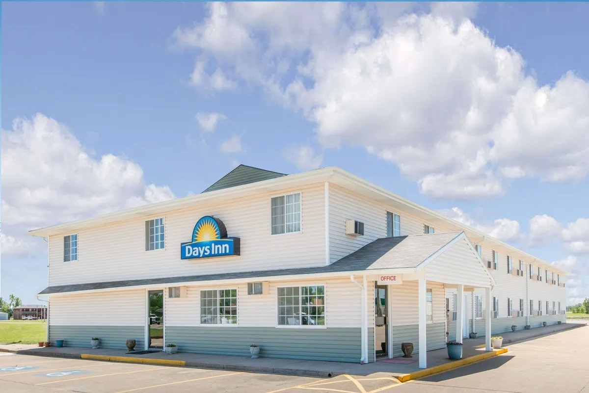 Image of Days Inn by Wyndham Great Bend