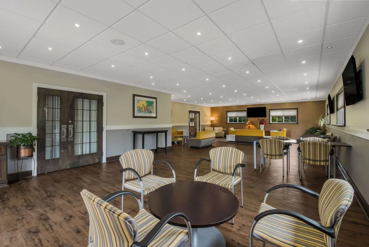 Image of Comfort Inn & Suites Barnesville - Frackville