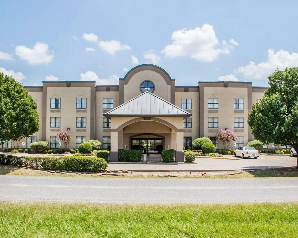 Image of Comfort Suites McAlester