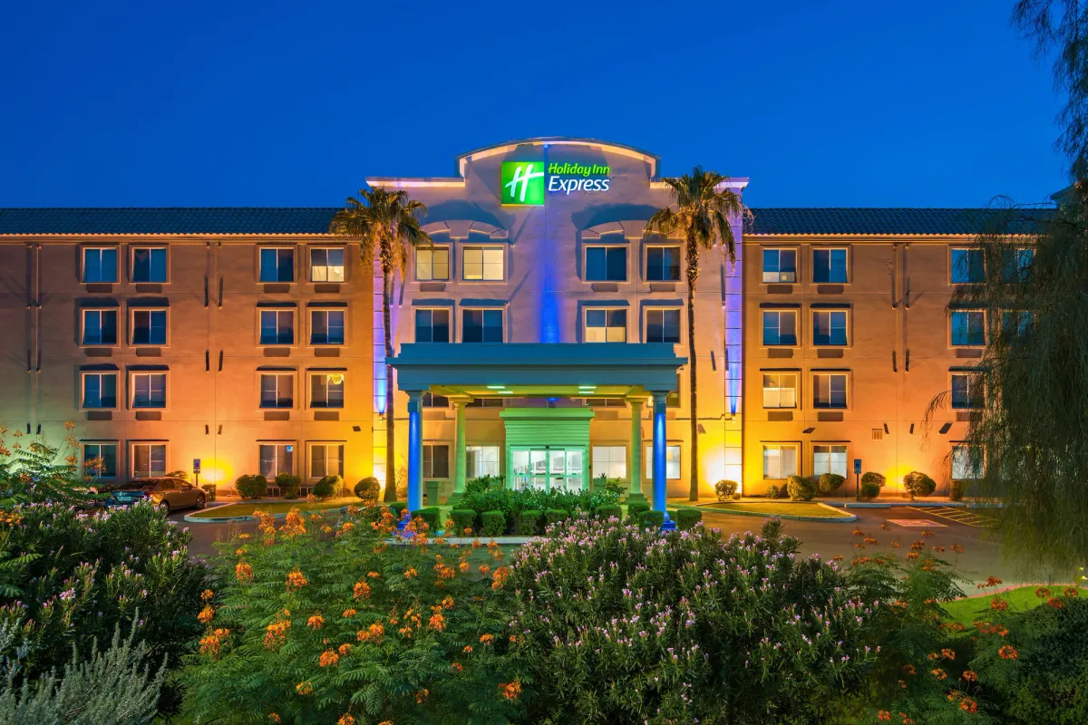 Image of Holiday Inn Express Peoria North - Glendale by IHG