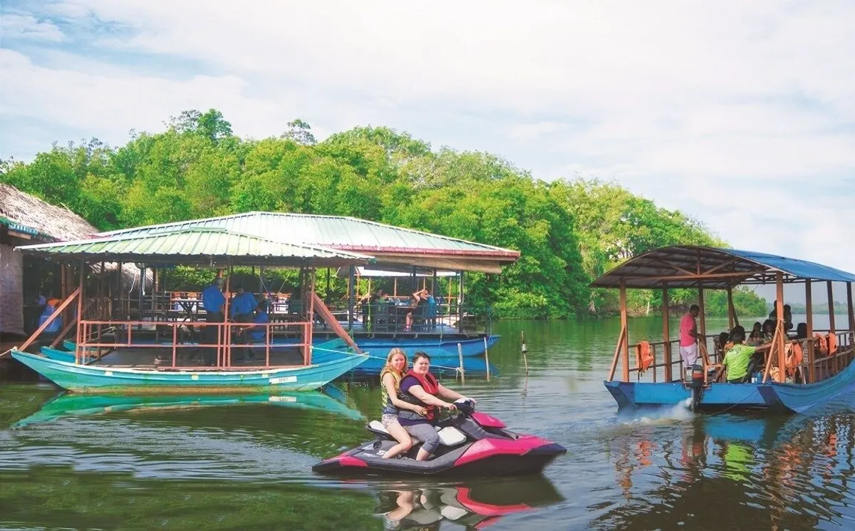 Image of Shiny Lakeside Resort