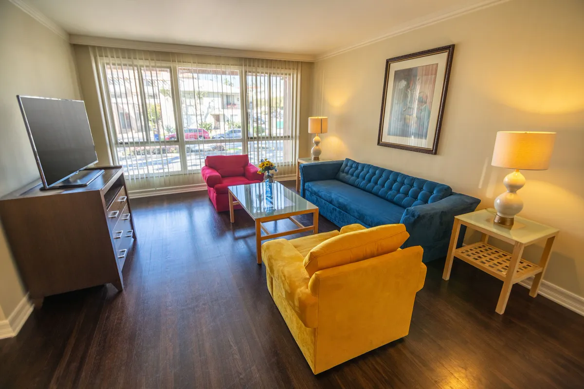 Image of Cal Mar Hotel Suites