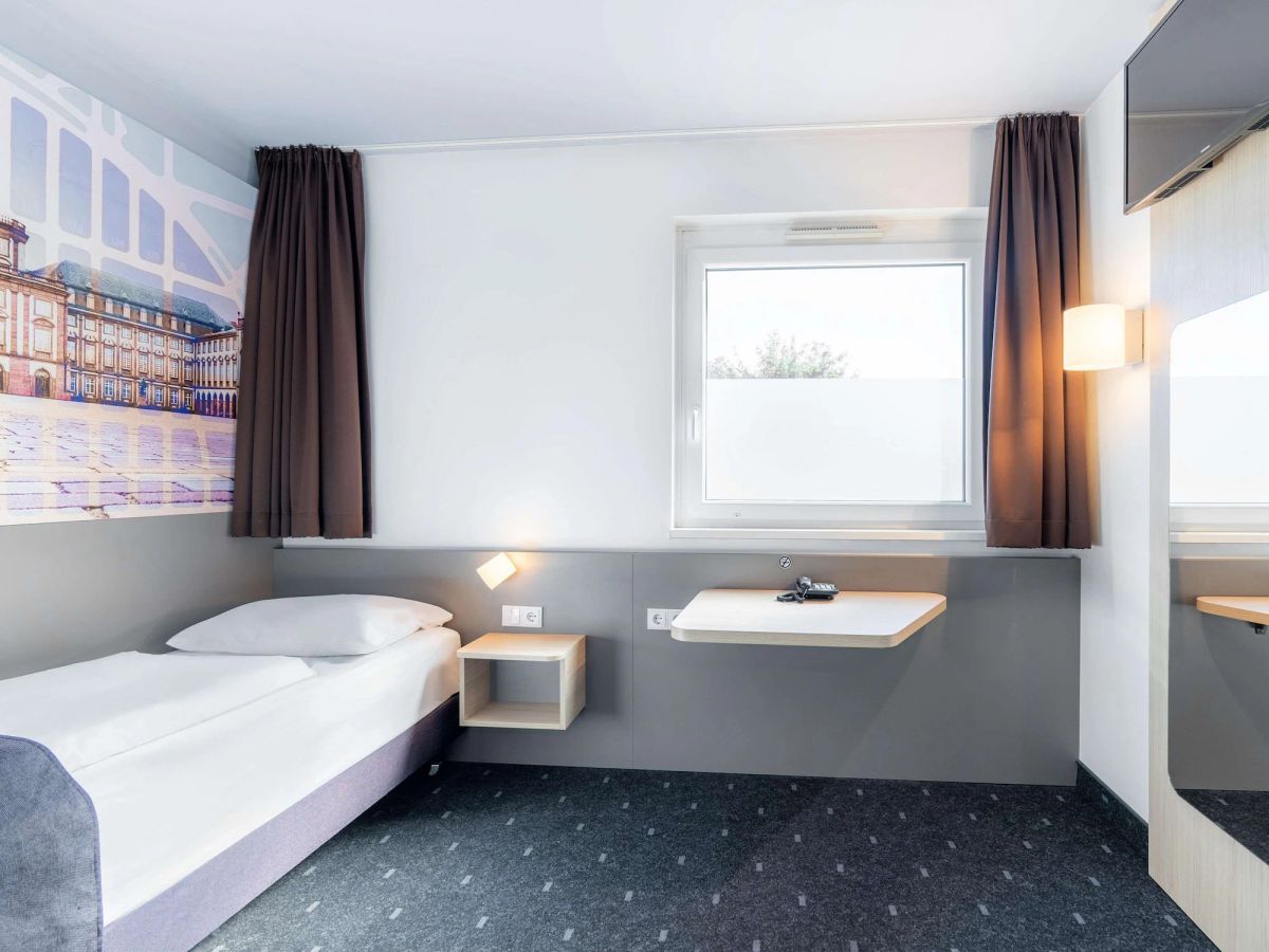 Image of B&B Hotel Mannheim-Neuostheim