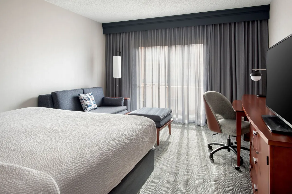 Image of Courtyard by Marriott New Haven Wallingford