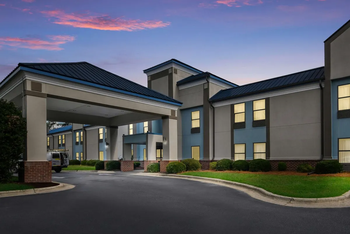 Image of SureStay Plus by Best Western Tarboro-Kingsboro