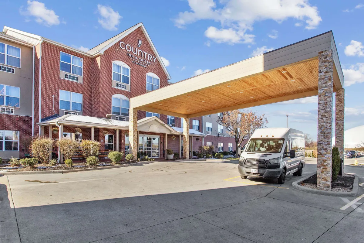Image of Country Inn & Suites by Radisson, Chicago O'Hare South, IL
