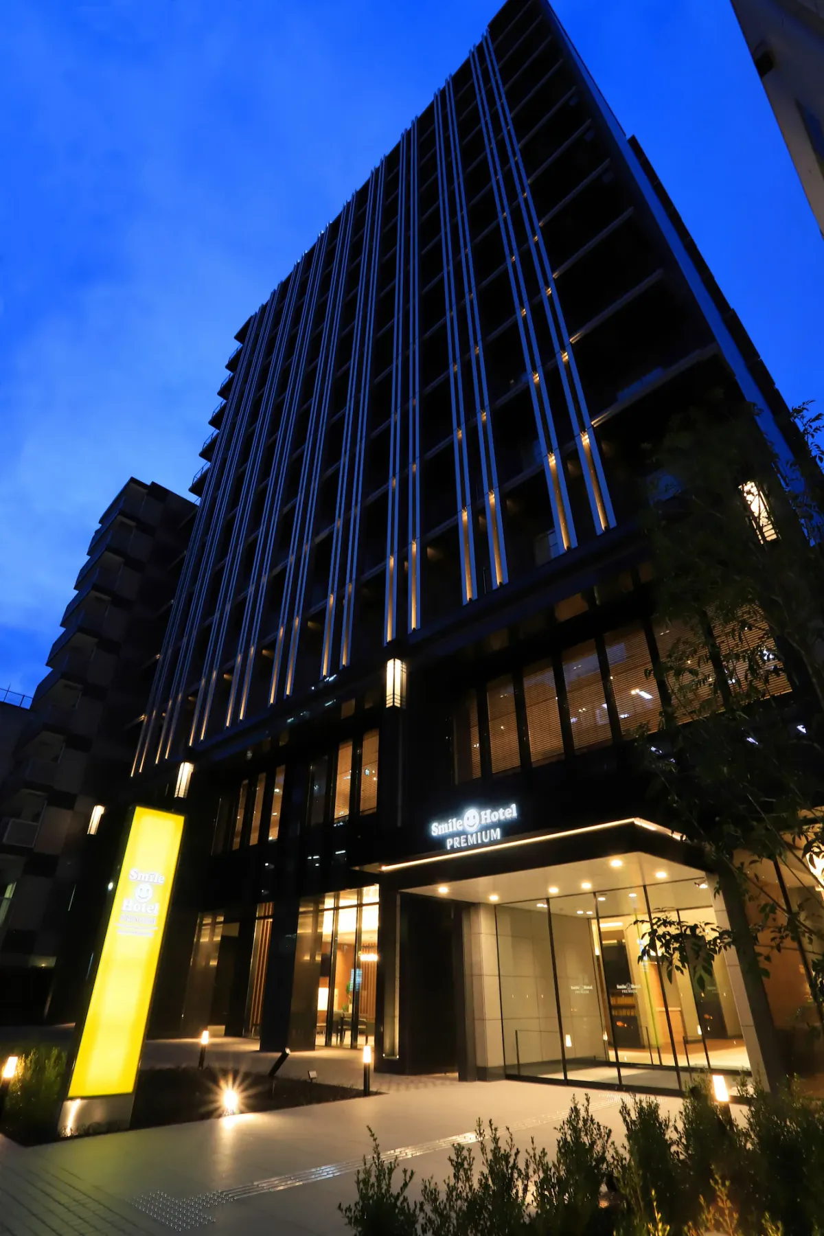 Image of Smile Hotel Premium Osaka Hommachi