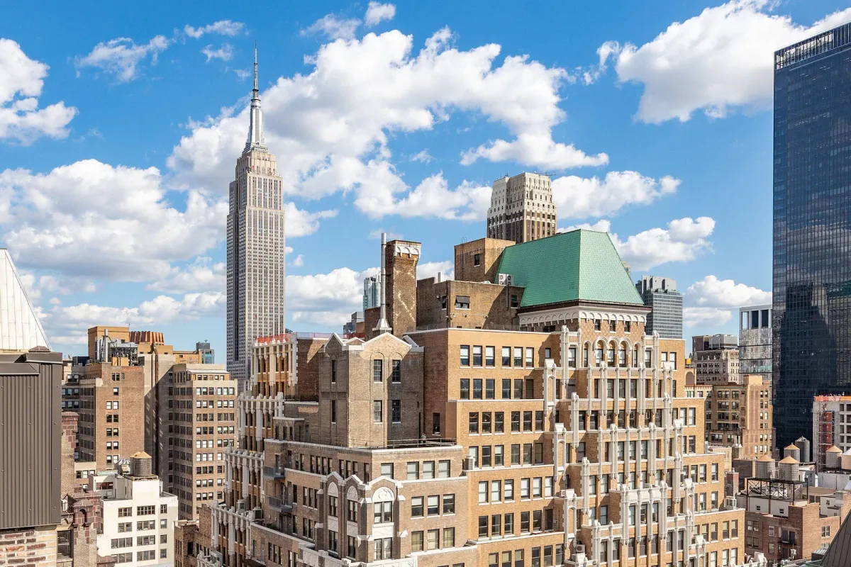 Image of Courtyard by Marriott Times Square West