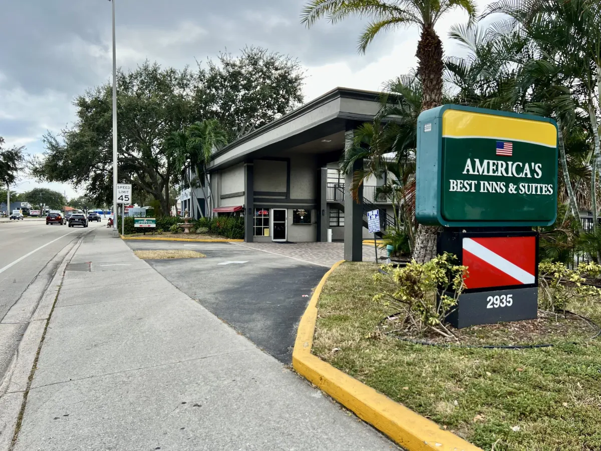Image of Americas Best Inn and Suites Fort Lauderdale North