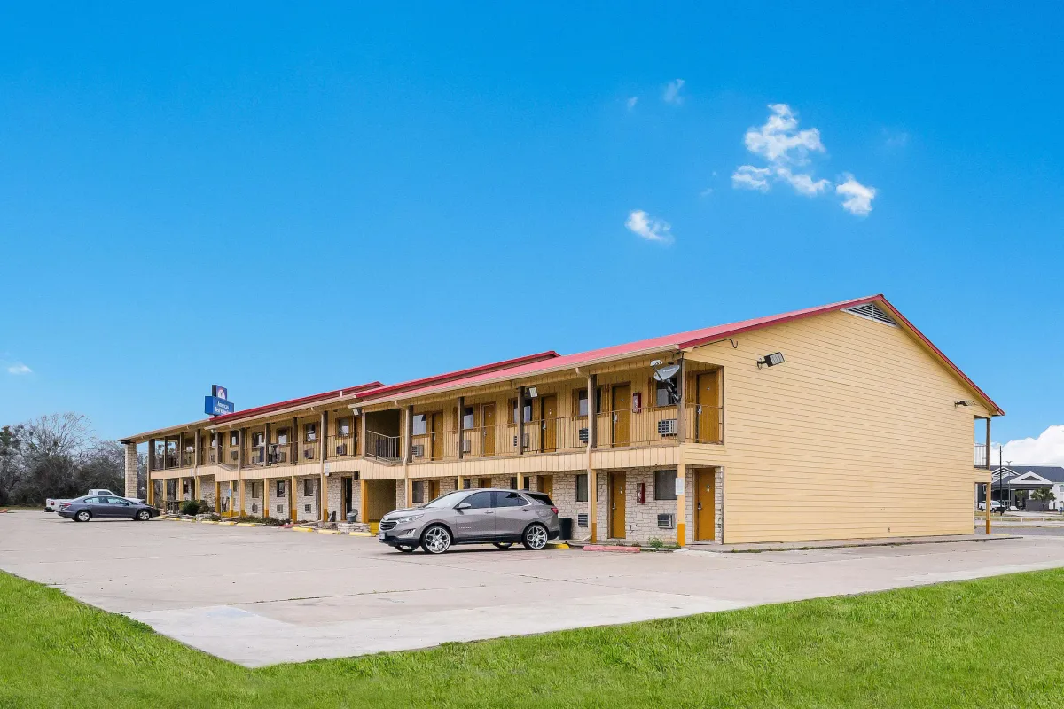 Image of Americas Best Value Inn Refugio