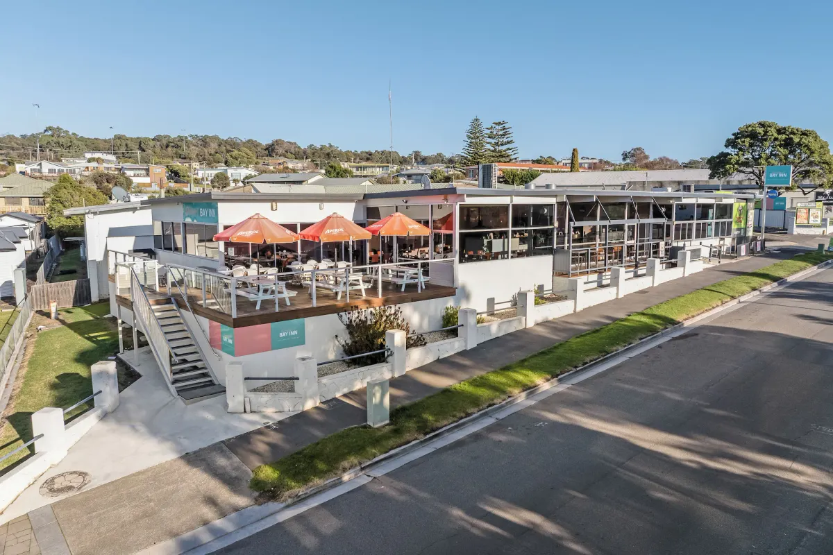 Image of Bridport Bay Inn