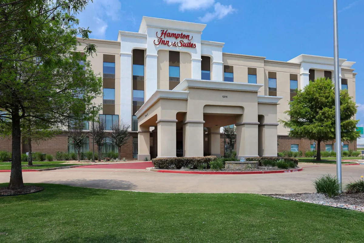 Image of Hampton Inn & Suites Dallas-DeSoto