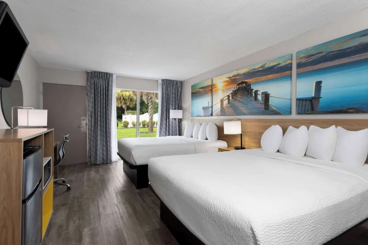 Image of Days Inn by Wyndham Wildwood I-75