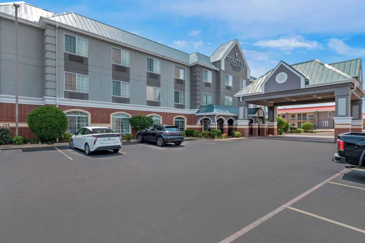 Image of Country Inn & Suites by Radisson, Hot Springs, AR