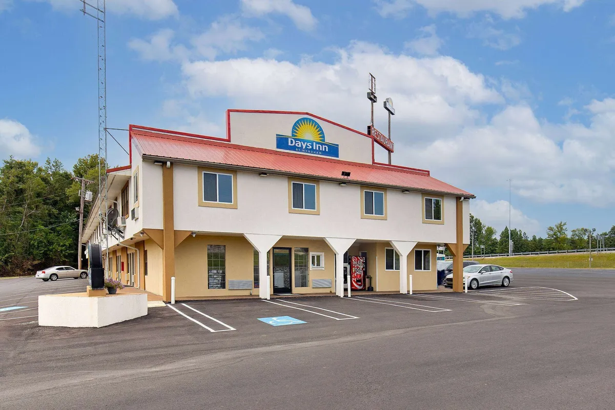 Image of Days Inn by Wyndham Holladay