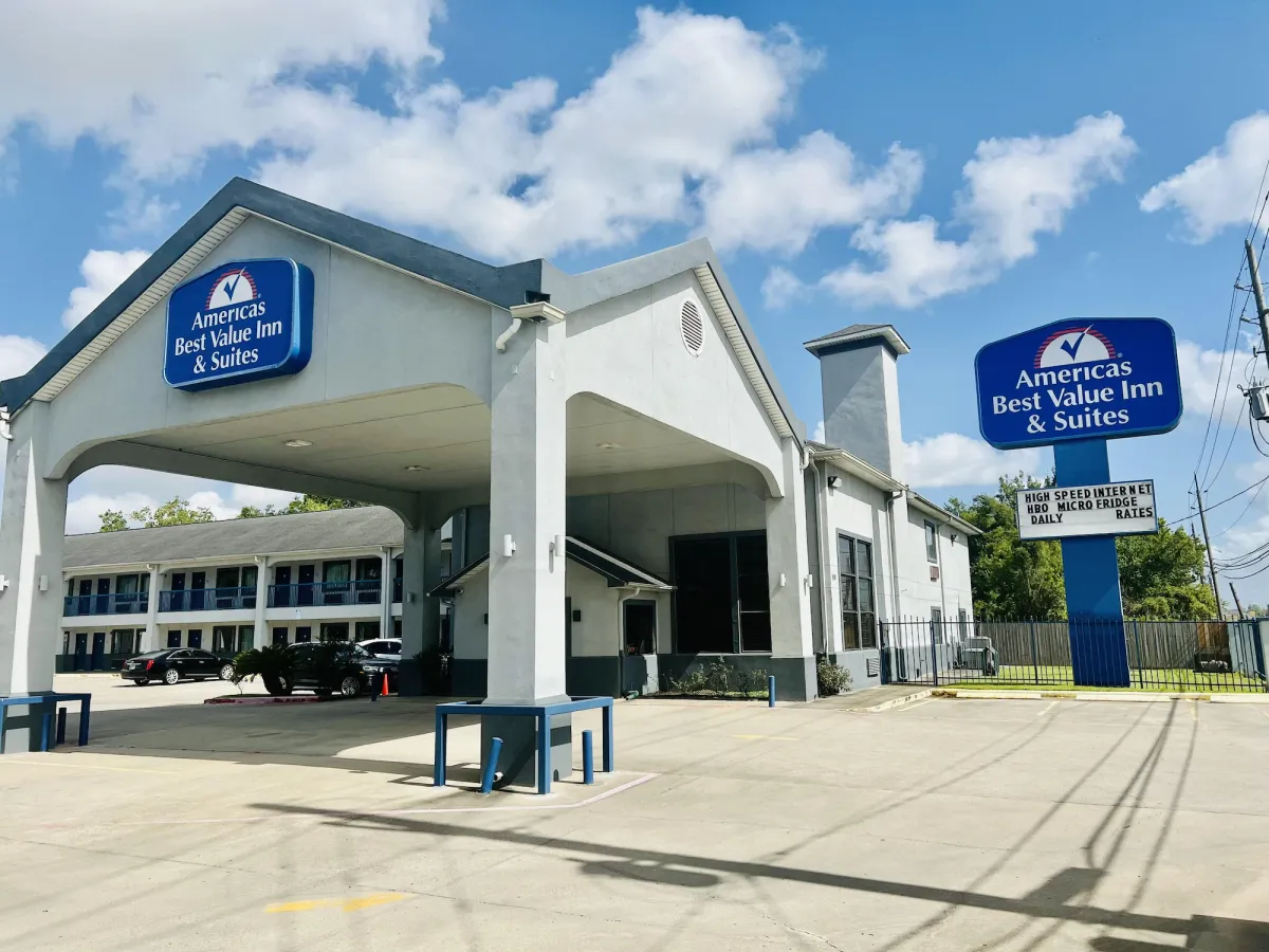 Image of Americas Best Value Inn & Suites Mont Belvieu Houston