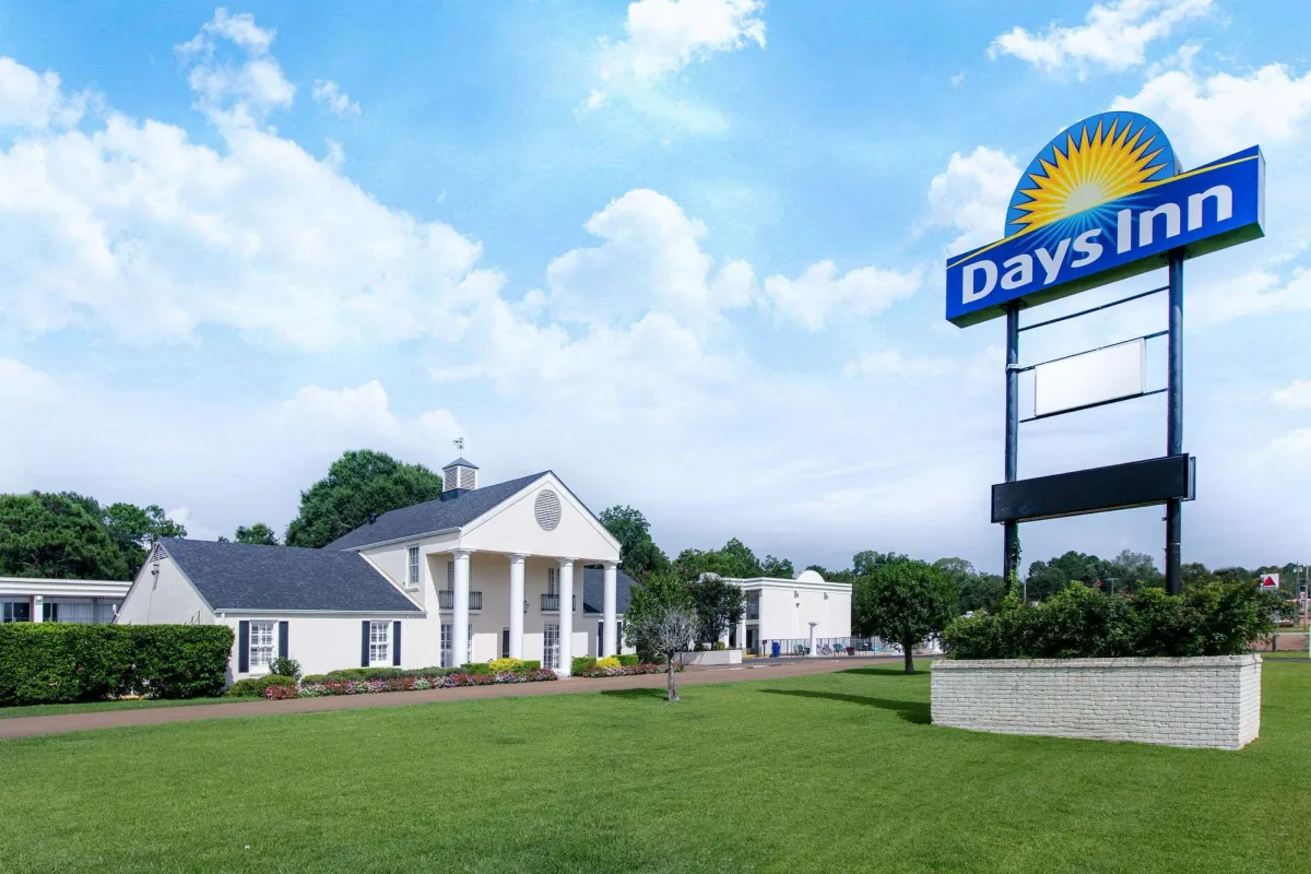 Image of Days Inn by Wyndham Natchez