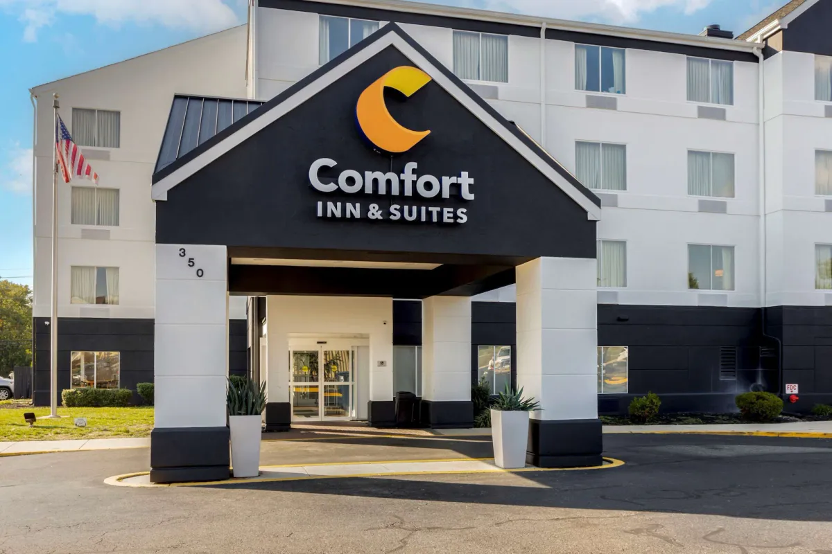 Image of Comfort Inn & Suites Mt Laurel-Philadelphia