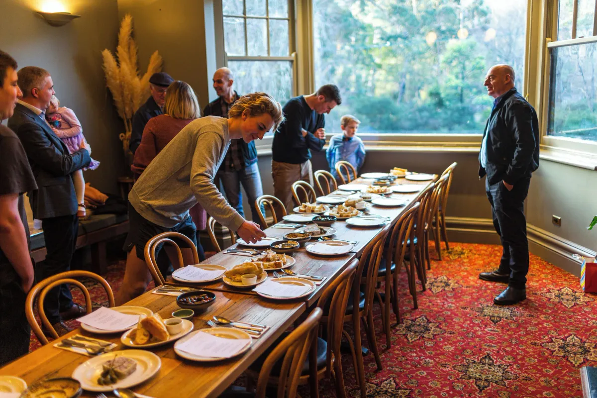 Image of Alpine Hotel, Eat Drink Sleep