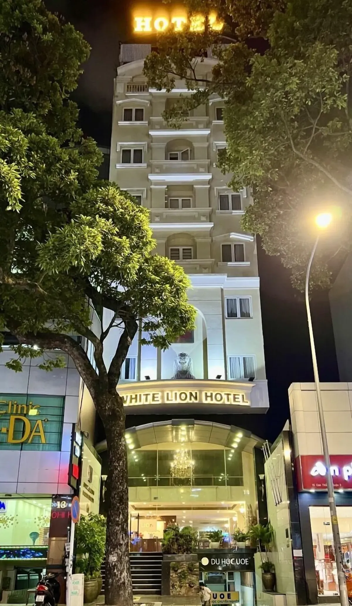 Image of White Lion Hotel