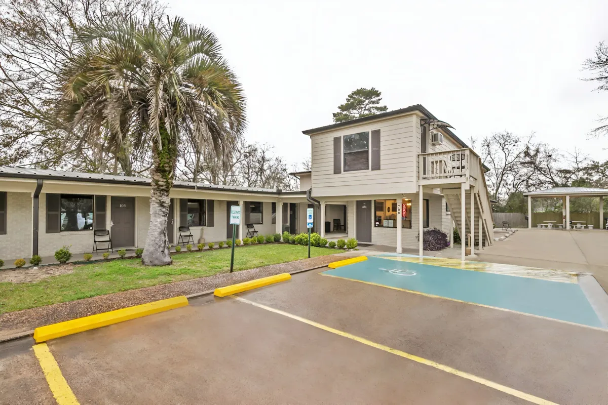 Image of OYO Hotel Sulphur LA Hwy 90 West