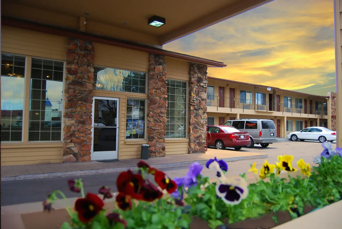 Image of Cimarron Inn Klamath Falls
