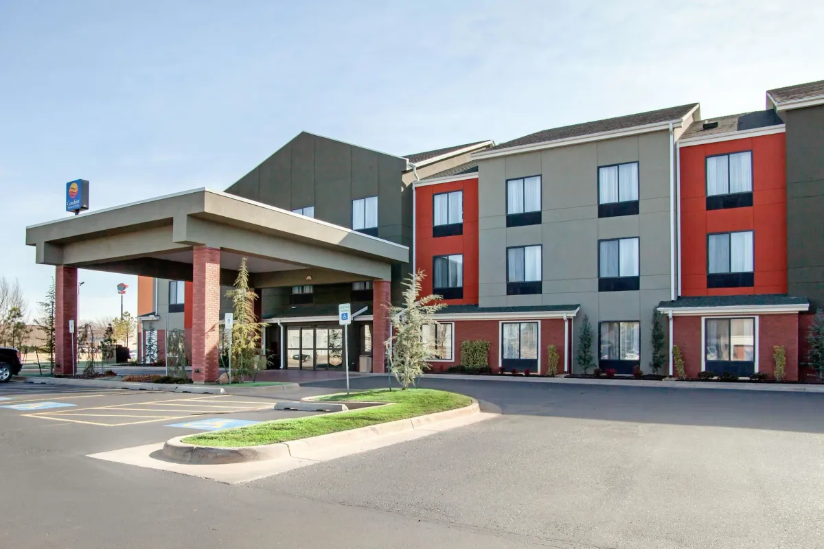 Image of Comfort Inn & Suites Norman near University