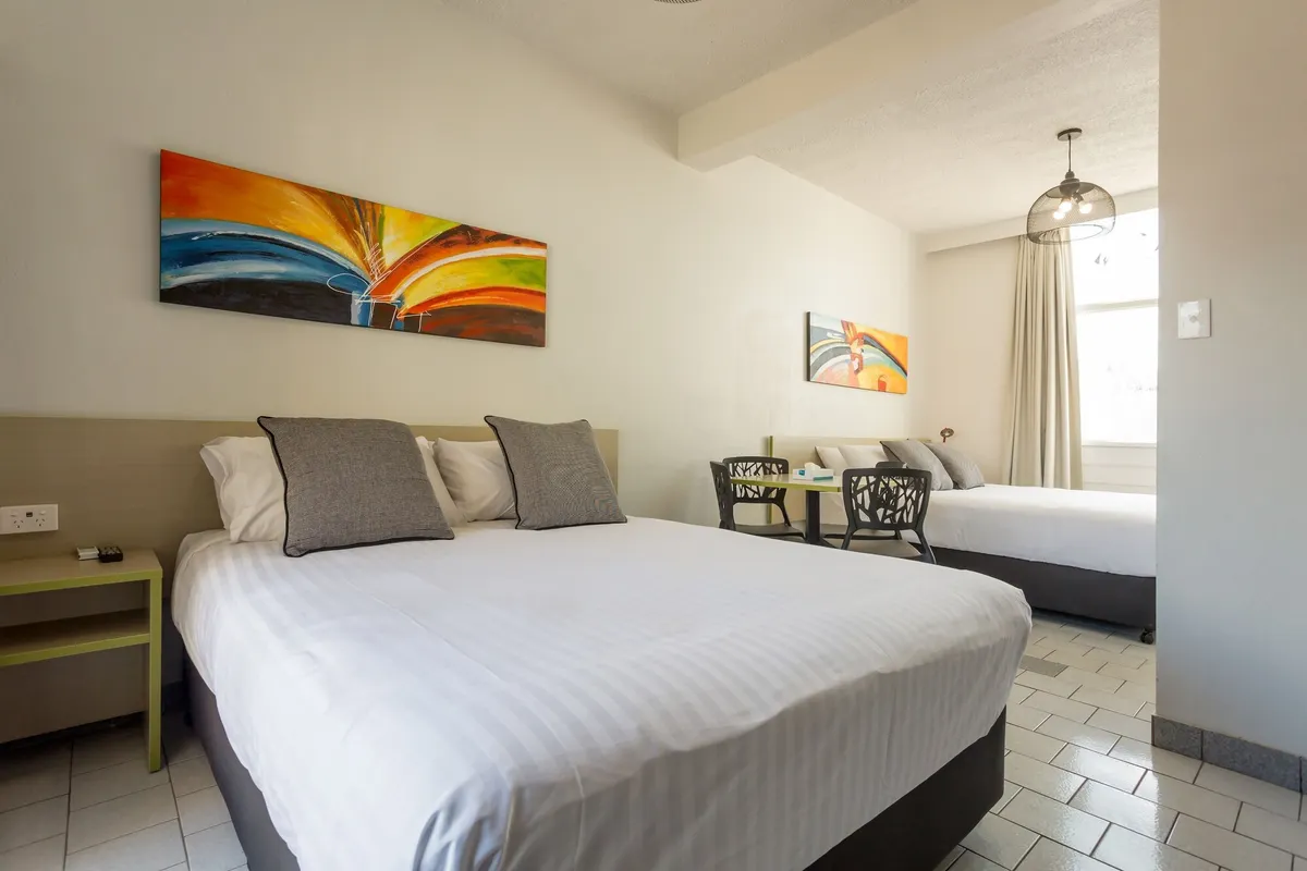 Image of Nightcap at Emerald Star Hotel