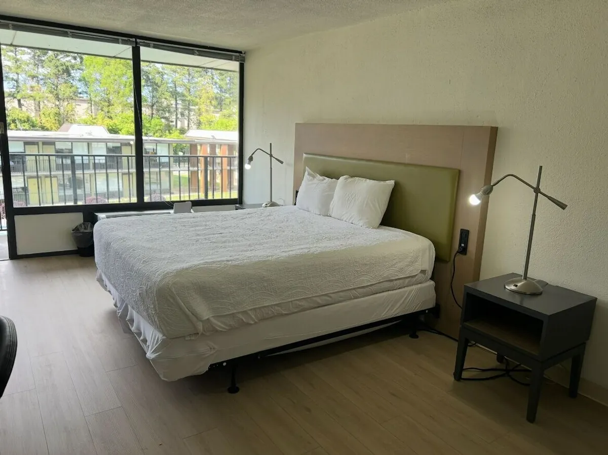 Image of 1st Place Hotel