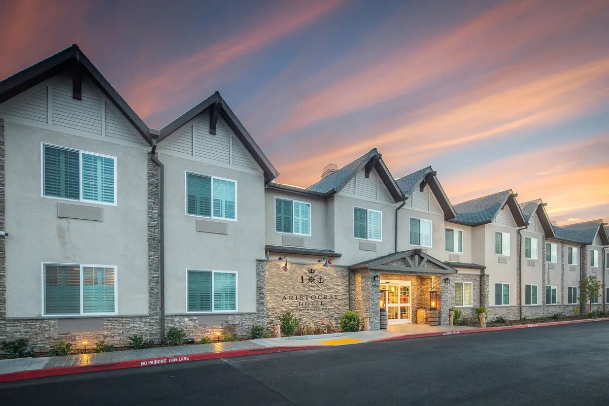 Image of Aristocrat Hotel, BW Signature Collection