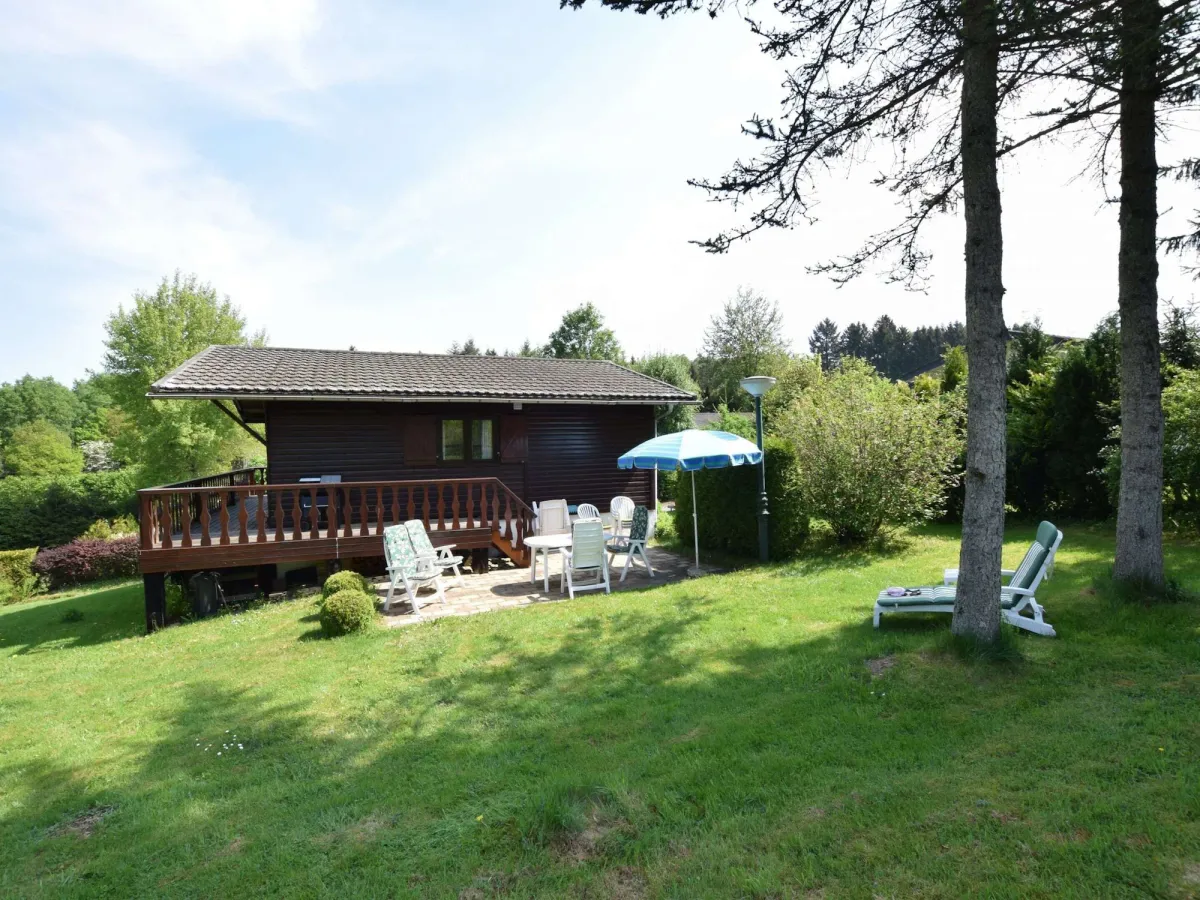 Image of Comfortable cottage near Lake Cherapont