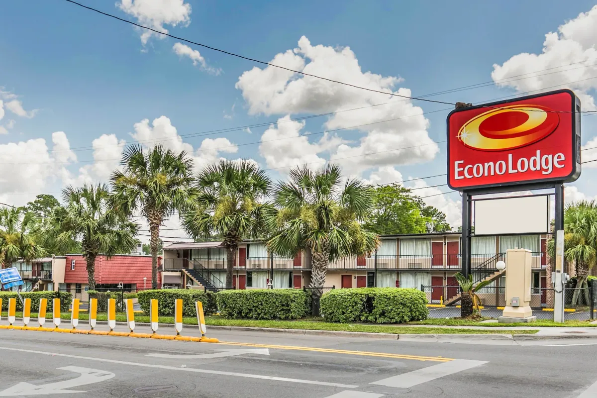 Image of Econo Lodge North
