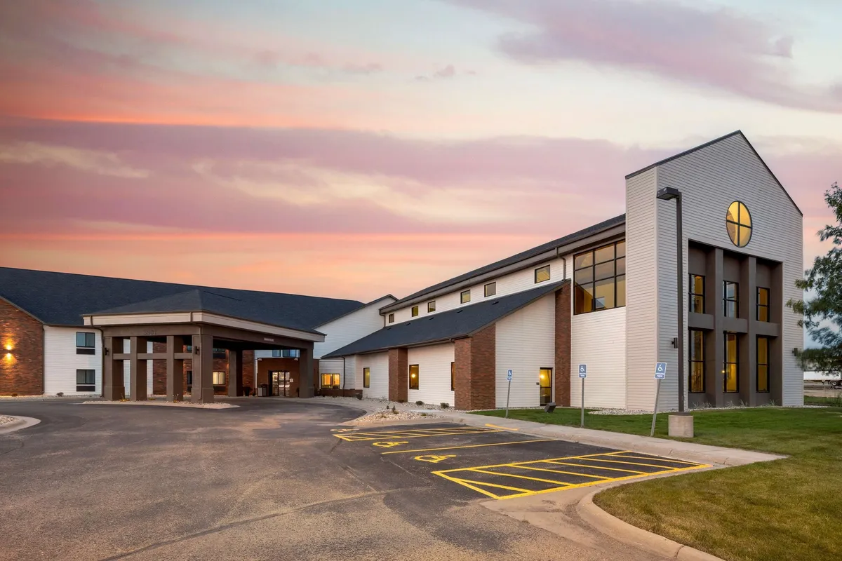 Image of Best Western Watertown Inn & Suites