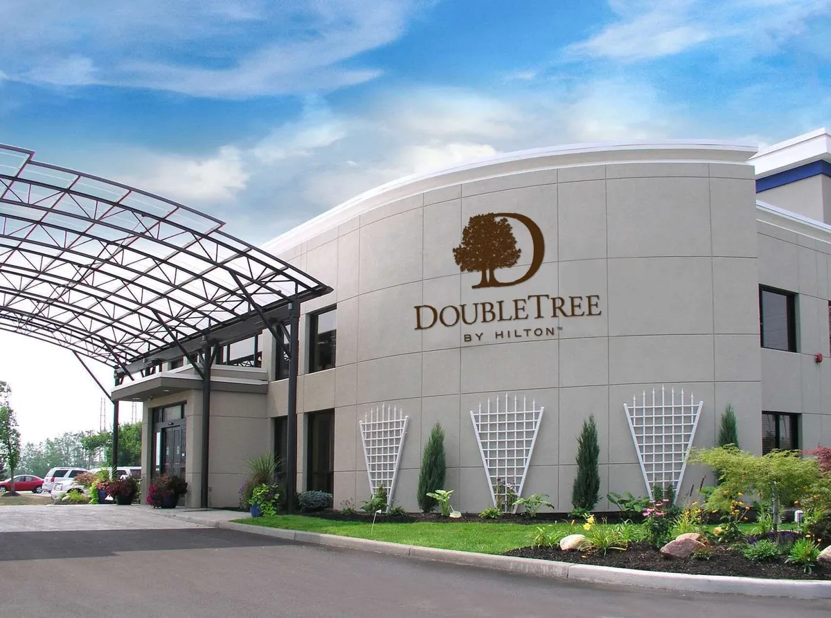 Image of DoubleTree by Hilton Hotel Buffalo - Amherst
