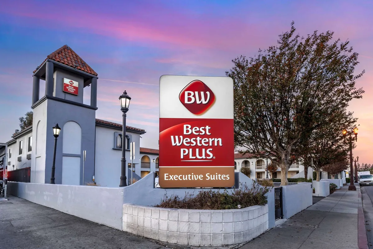 Image of Best Western Plus Executive Suites