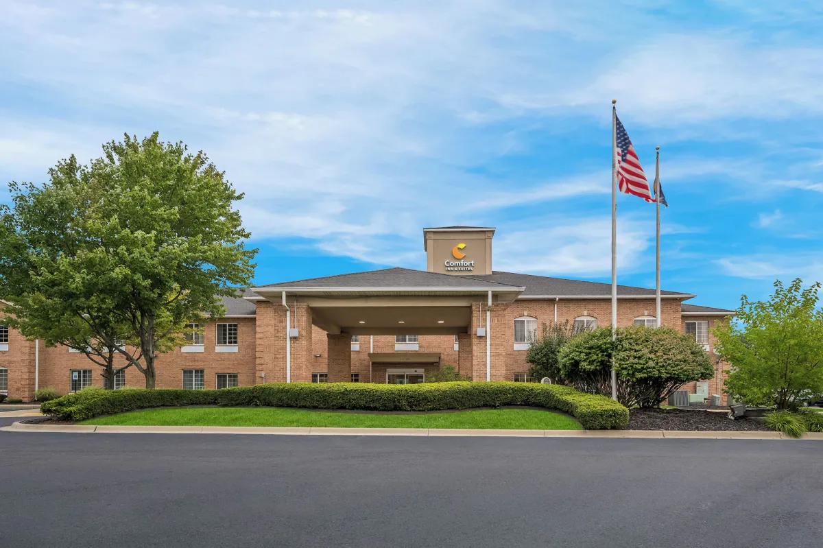 Image of Comfort Inn & Suites