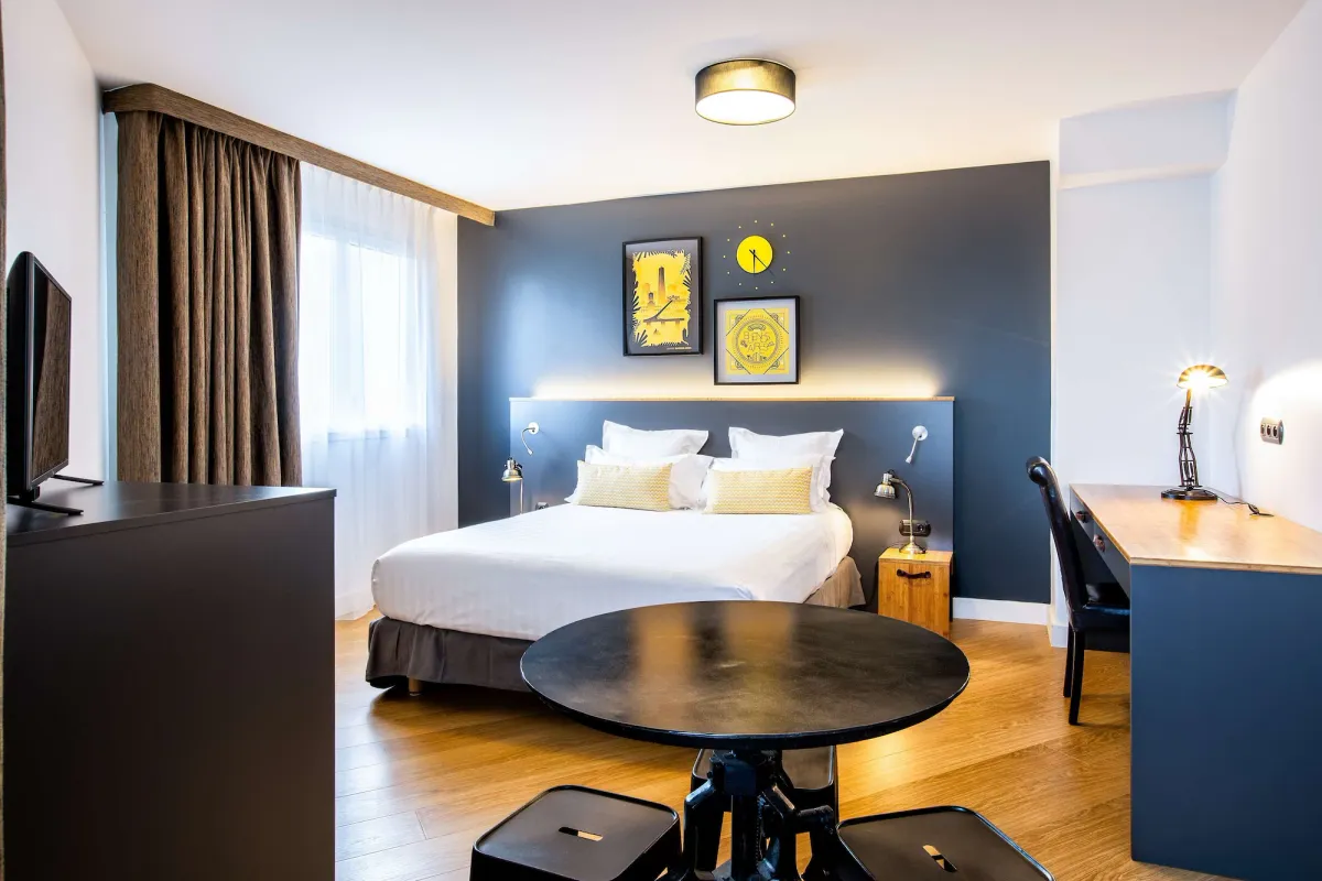 Image of Best Western Plus Suitcase Paris La Défense