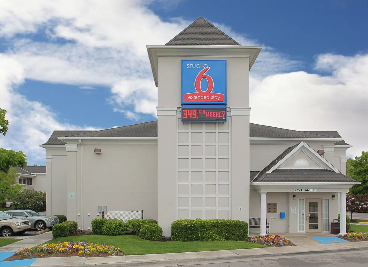 Image of Studio 6 – Murray, UT