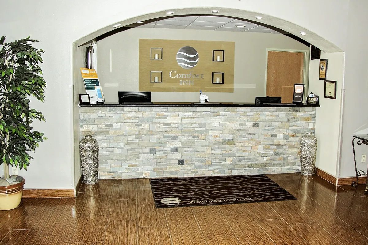 Image of Comfort Inn & Suites
