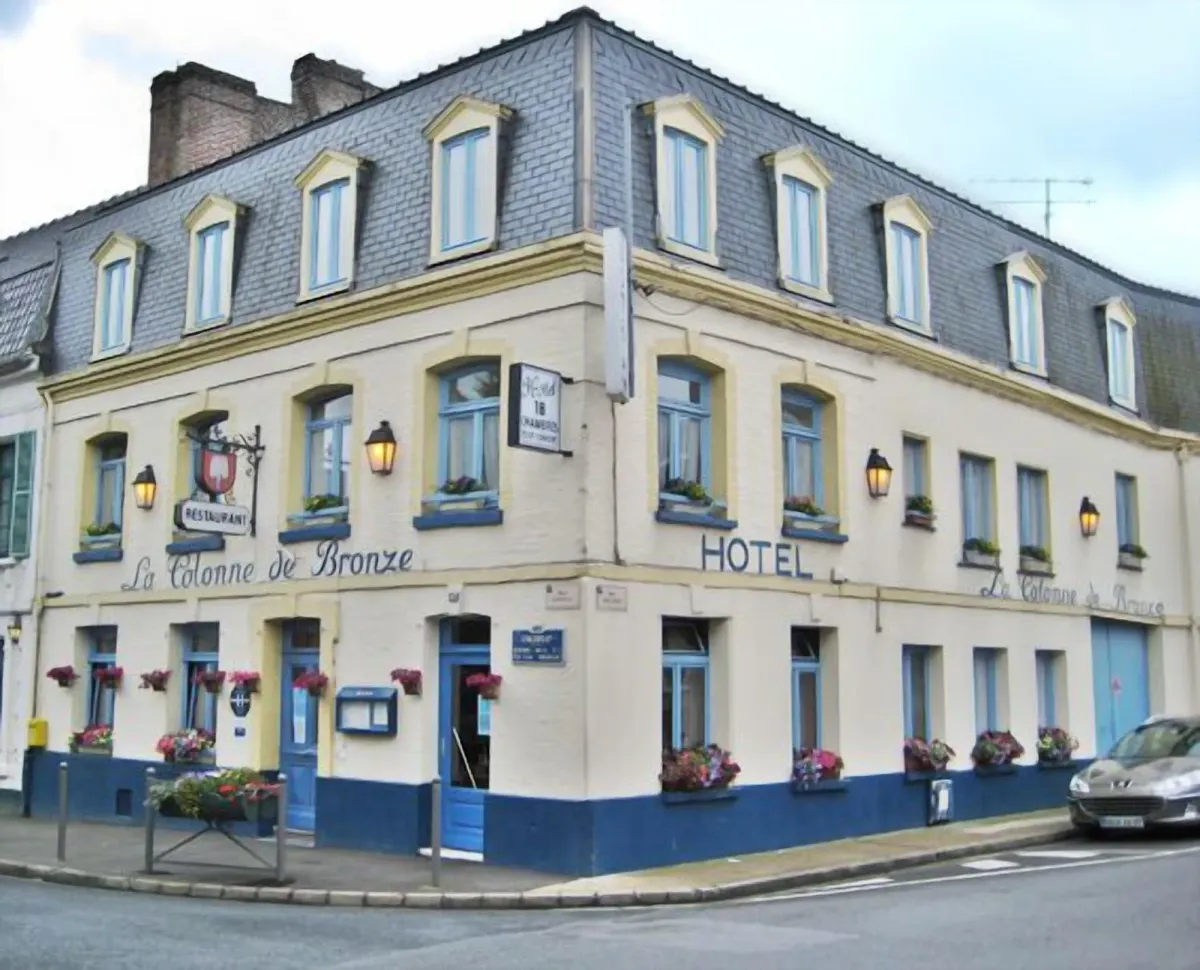 Image of The Originals Boutique, Hôtel La Colonne de Bronze, Saint-Valéry-sur-Somme