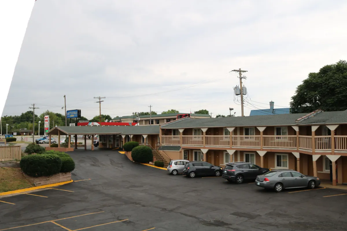 Image of Battlefield Inn Springfield