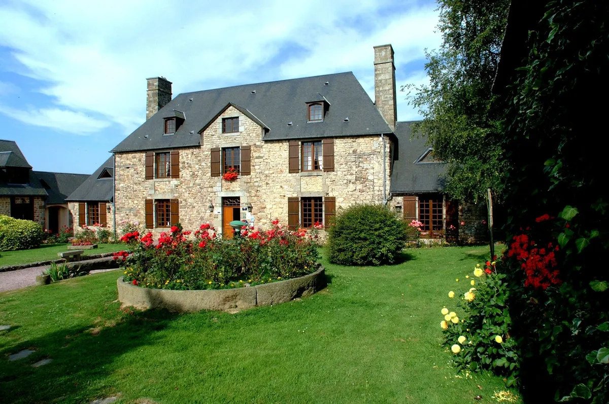 Image of Logis Hôtel Restaurant Manoir De L'Acherie