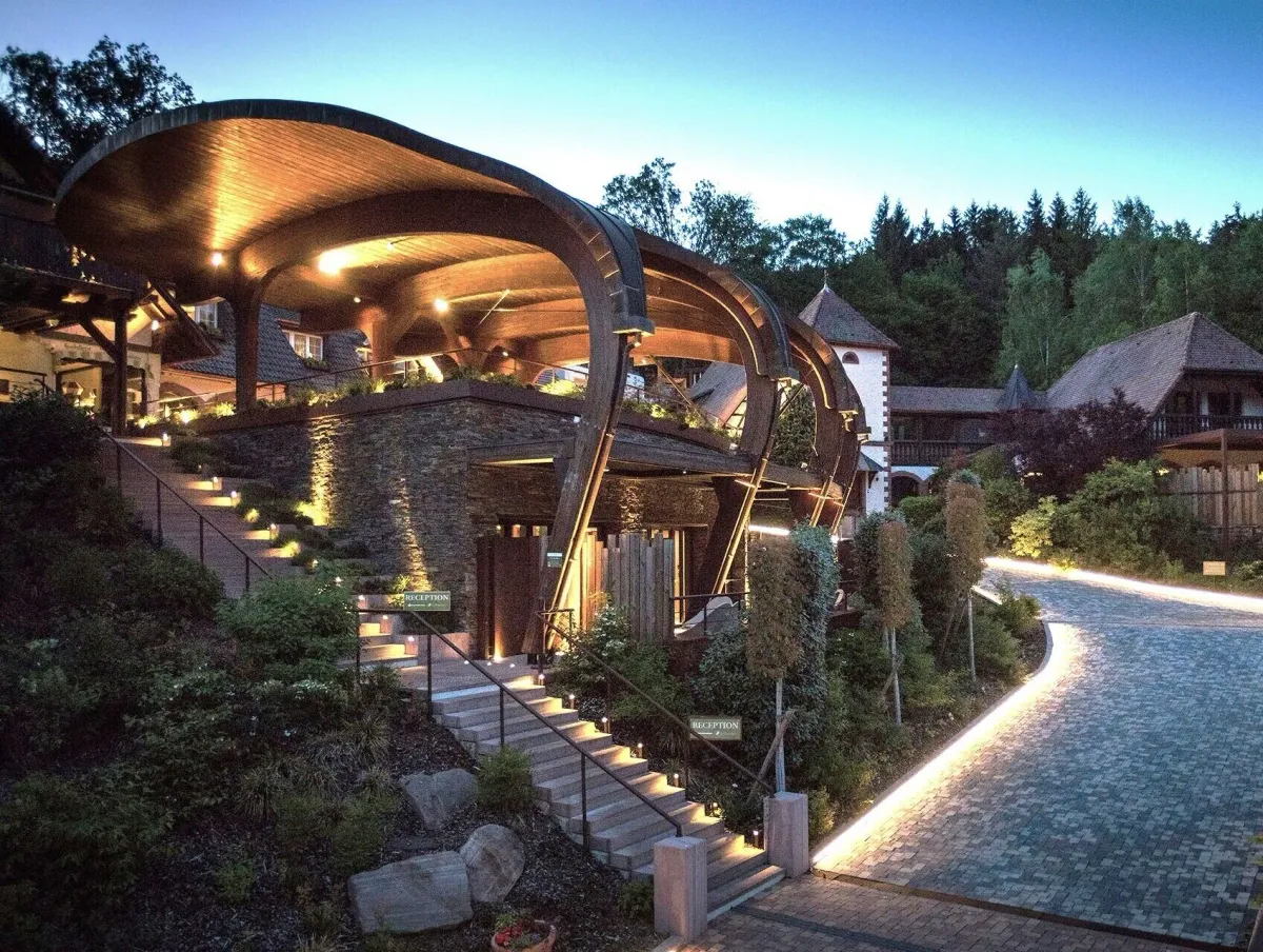 Image of LA CHENEAUDIÈRE - Hôtel Spa - Relais & Châteaux - Restaurant étoilé
