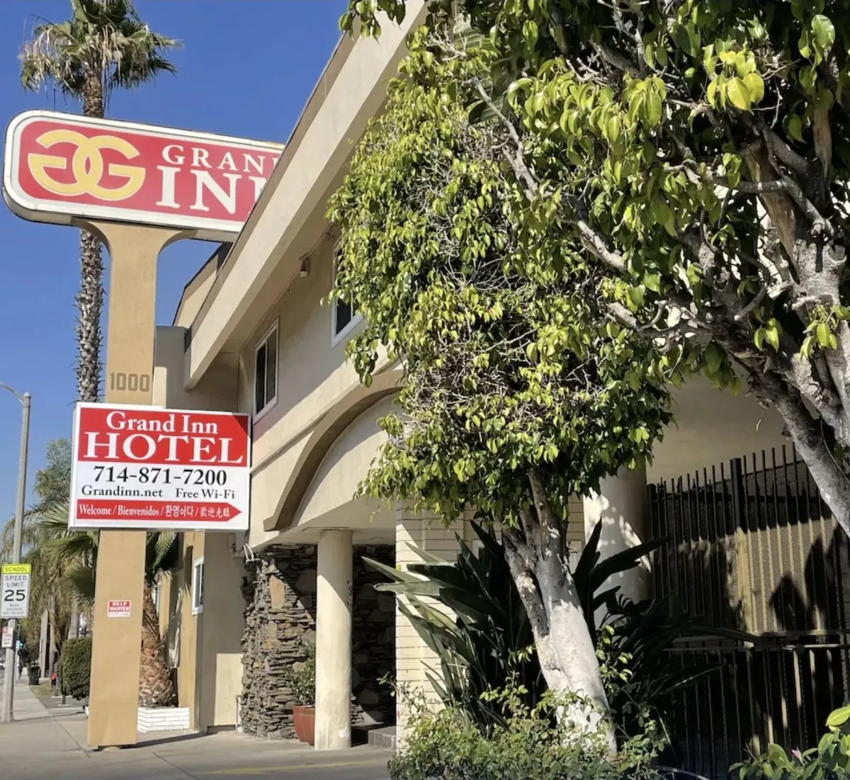 Image of Grand Inn