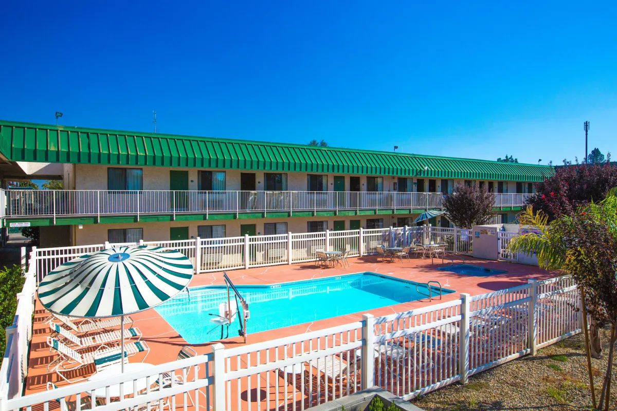 Image of University Inn Fresno