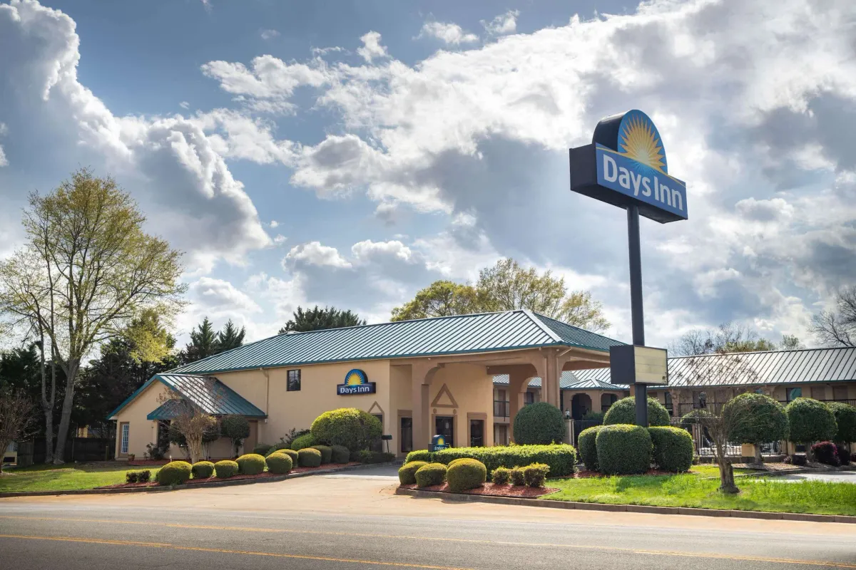 Image of Days Inn by Wyndham Thomaston