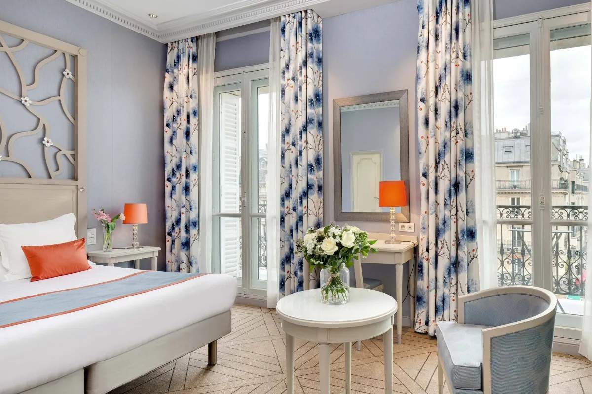 Image of Splendid Etoile