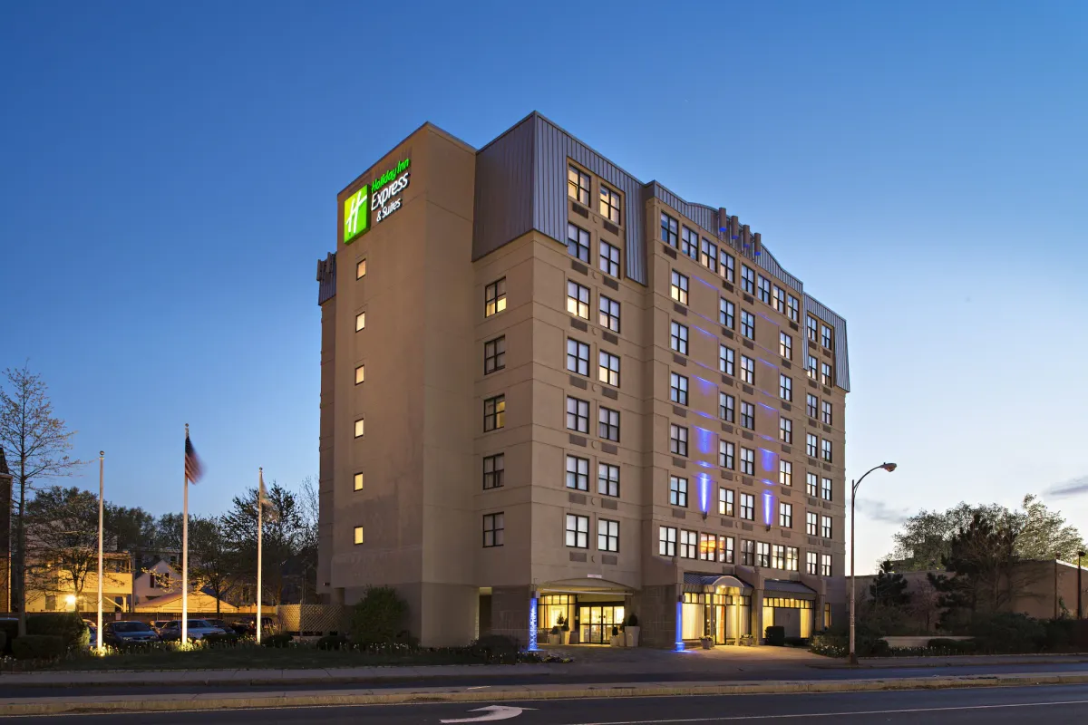 Image of Holiday Inn Express & Suites Boston - Cambridge by IHG